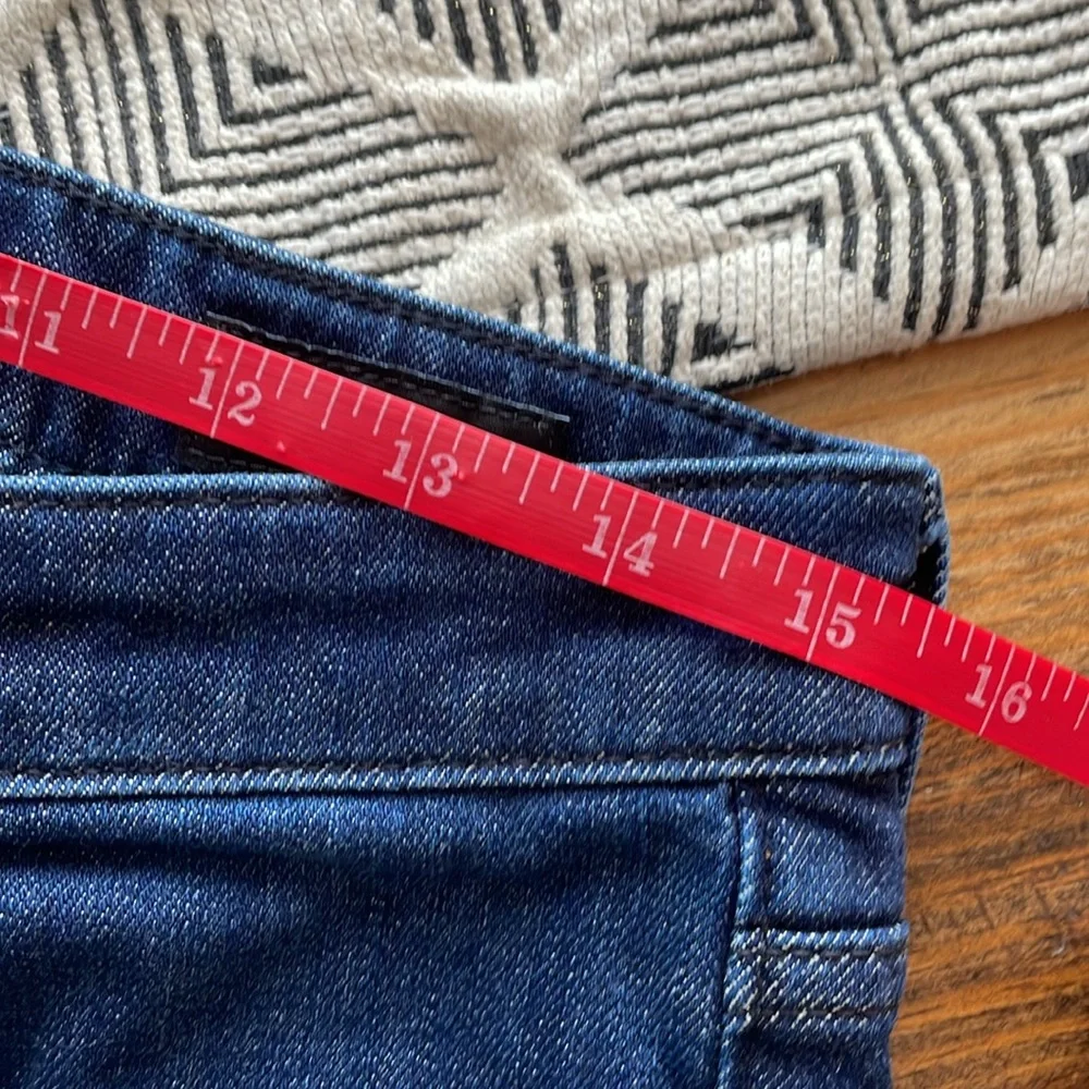 Resilient stretch denim made incredibly soft. Unbelievably comfortable. - Picture 13 of 16